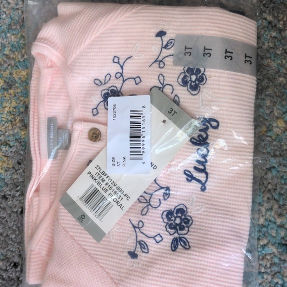 Lucky Kids' 2-piece Pink Set - Picture 7 of 7